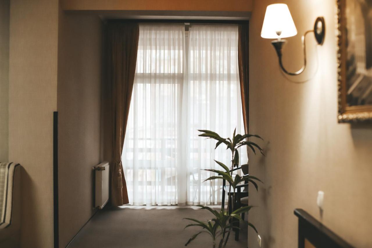 Georg Palace Hotel Çernivtsi Dış mekan fotoğraf