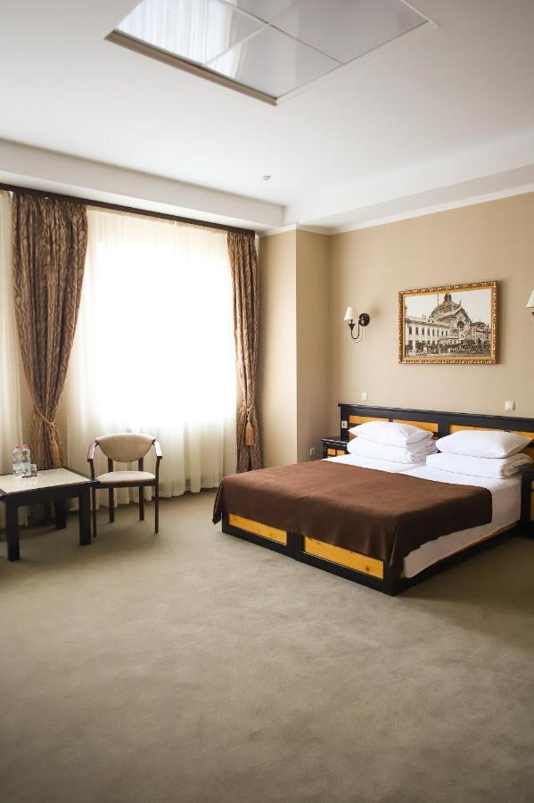 Georg Palace Hotel Çernivtsi Dış mekan fotoğraf